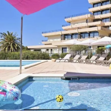 Apartamento T2 avec PISCINE Chauffée - VUE EXCEPTIONNELLE sur la Mer - Parking&Wifi - Plage à 50m Ajaccio (Corsica)